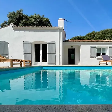 Des Pins - Piscine & Proche De La Villa *